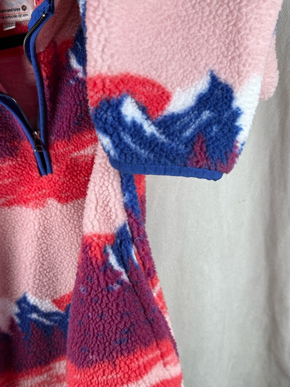 Mountan and Isles Sherpa Pullover Jacket/Sweater with Pockets - Large in Pink - Picture 4 of 8